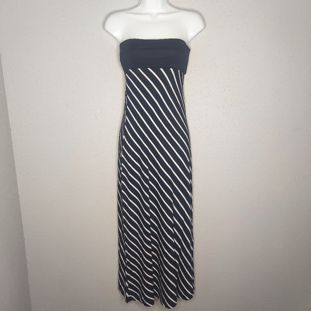 🆕 DNA Couture - Strapless Dress